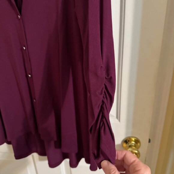 Rich Mulberry Crepe Tunic Top | New Directions Flowy Blouse Ruched Sleeves S - Picture 4 of 7